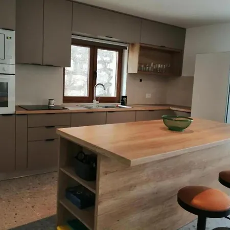 House Serenity With Pool Ferienhaus Vrgorac