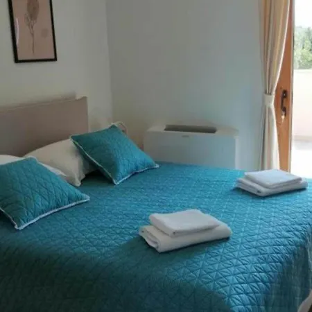 House Serenity With Pool Ferienhaus Vrgorac