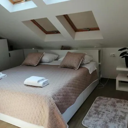 בית נופש House Serenity With Pool