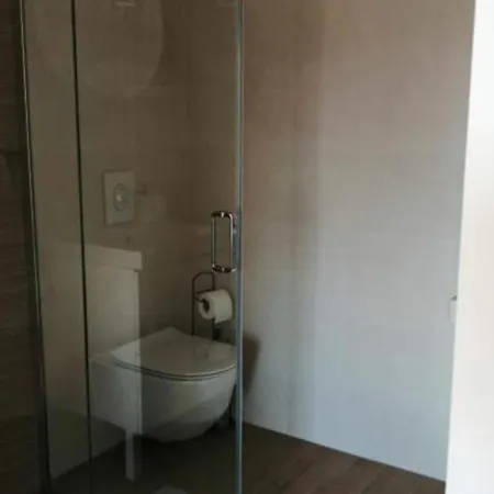 House Serenity With Pool בית נופש